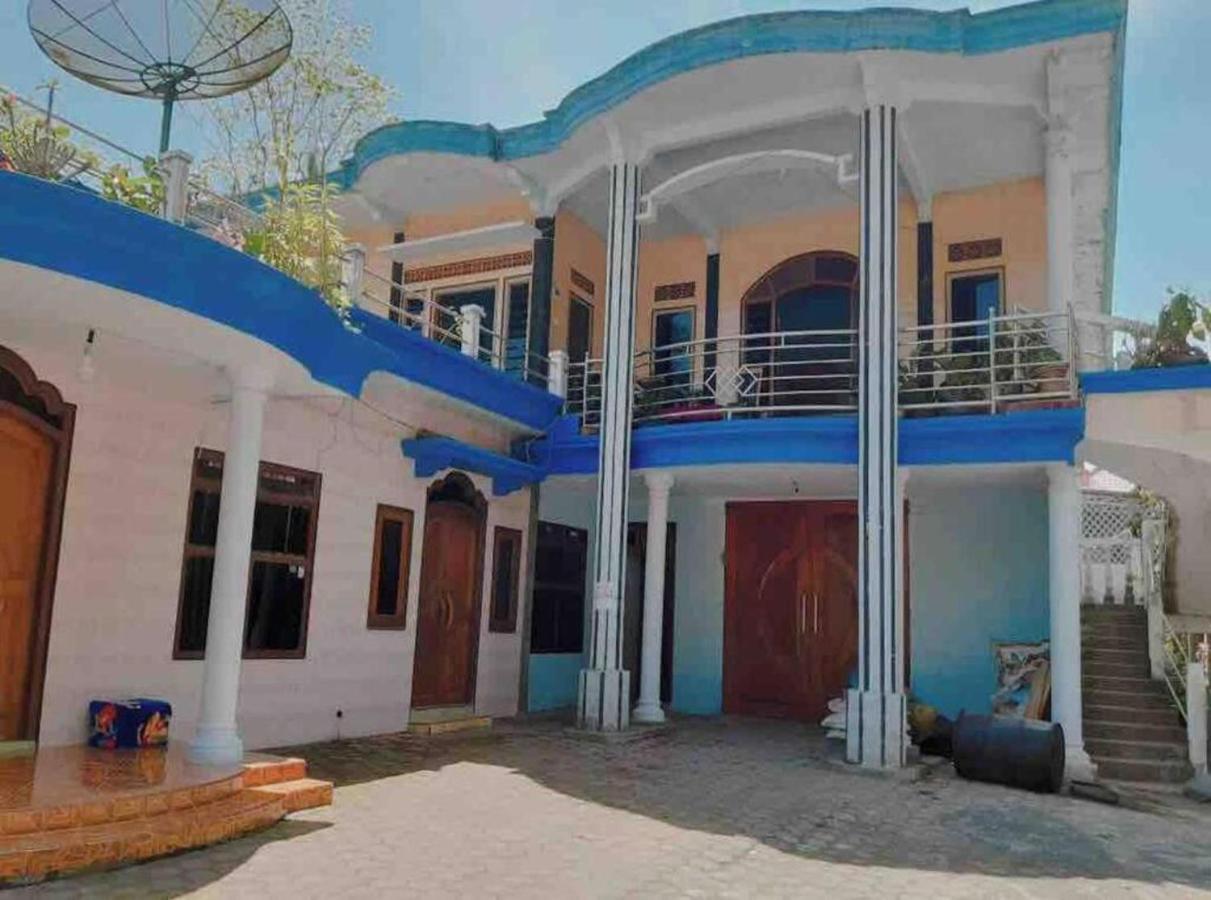 Express O 91370 Rumah Pemandangan Semeru Asli Lumajang Eksteriør billede